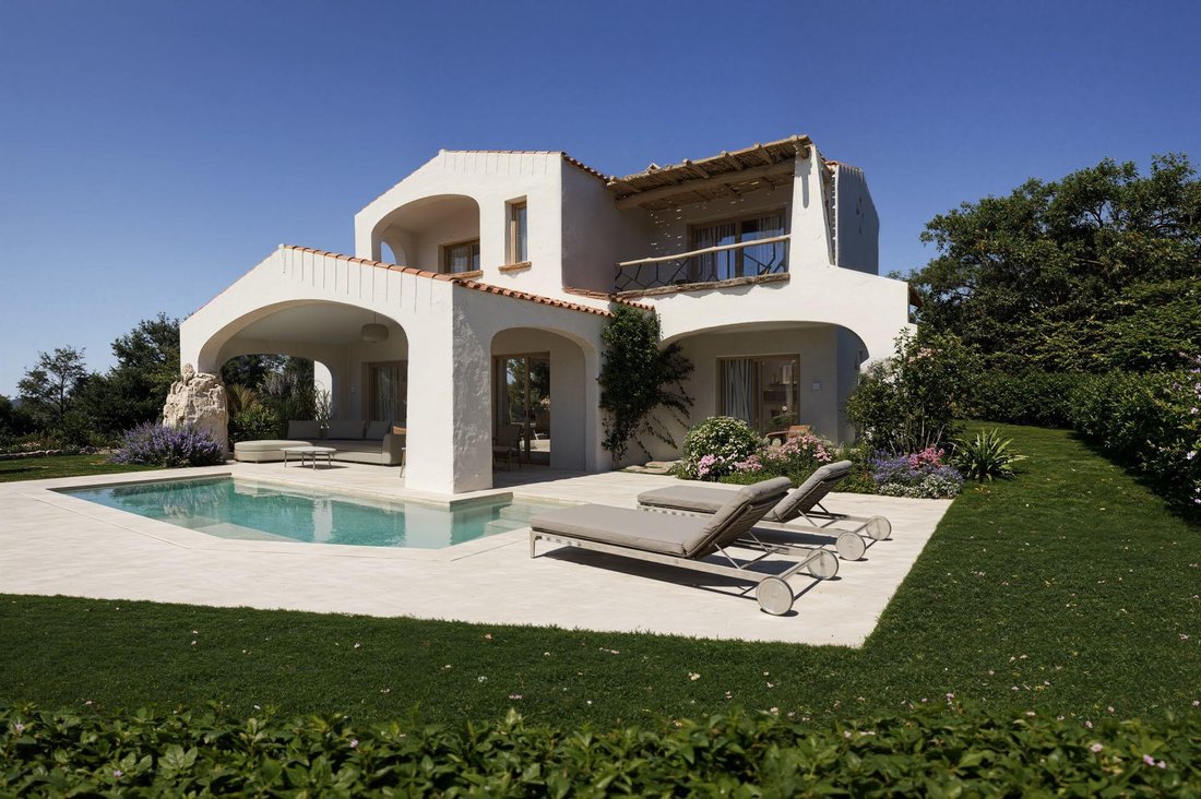 Villa in Loiri Porto San Paolo, Sardinia, Italy 4 - 18249646