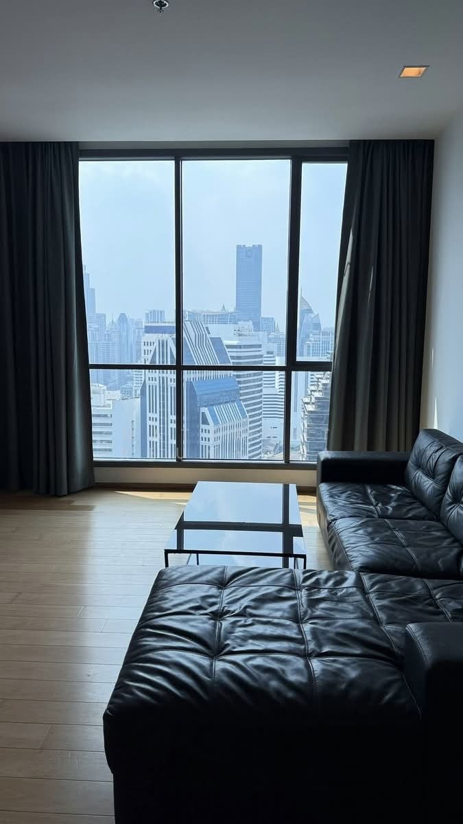Condo in Khlong Toei, Krung Thep Maha Nakhon, Thailand 1 - 18253854