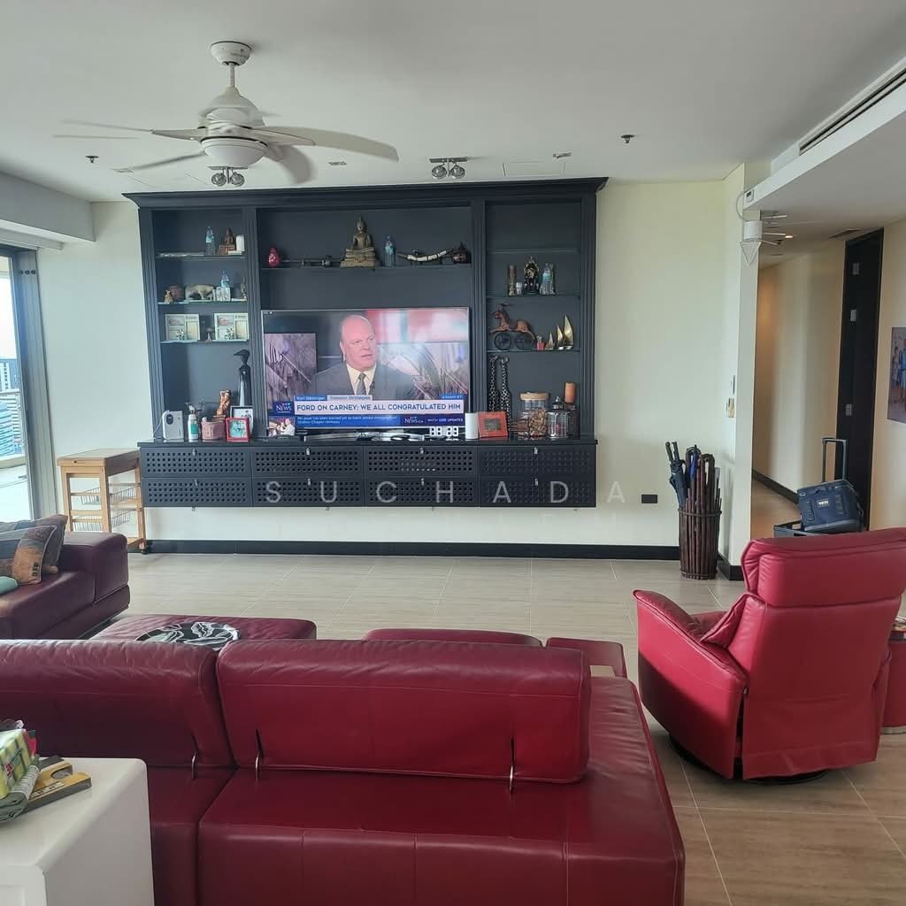 Condo in Khlong Toei, Krung Thep Maha Nakhon, Thailand 1 - 18253362