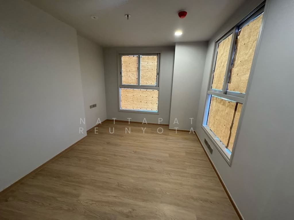 Condo in Si Phraya, Bangkok, Thailand 2 - 18253183