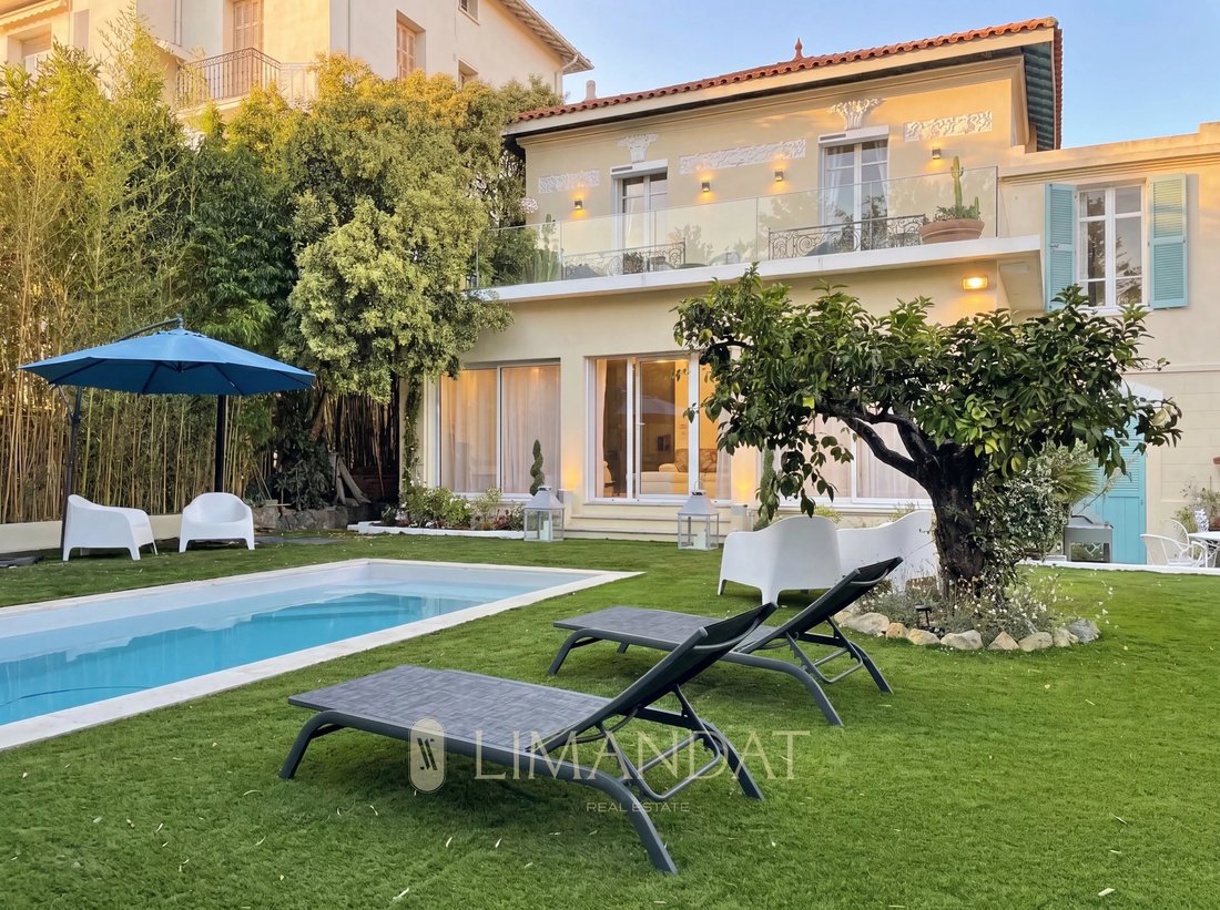 Villa in Cannes, Provence-Alpes-Côte d'Azur, France 1 - 17286937