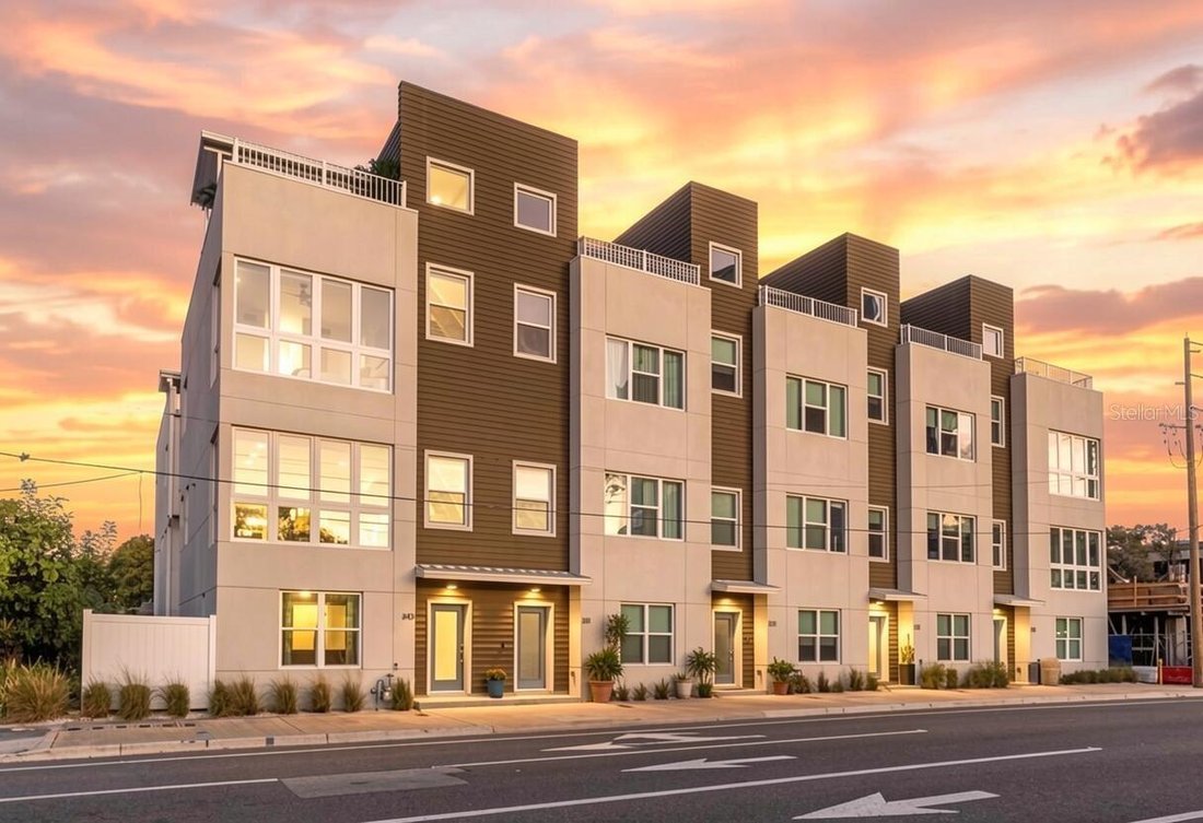 Townhouse in St. Petersburg, Florida, United States 1 - 18250233