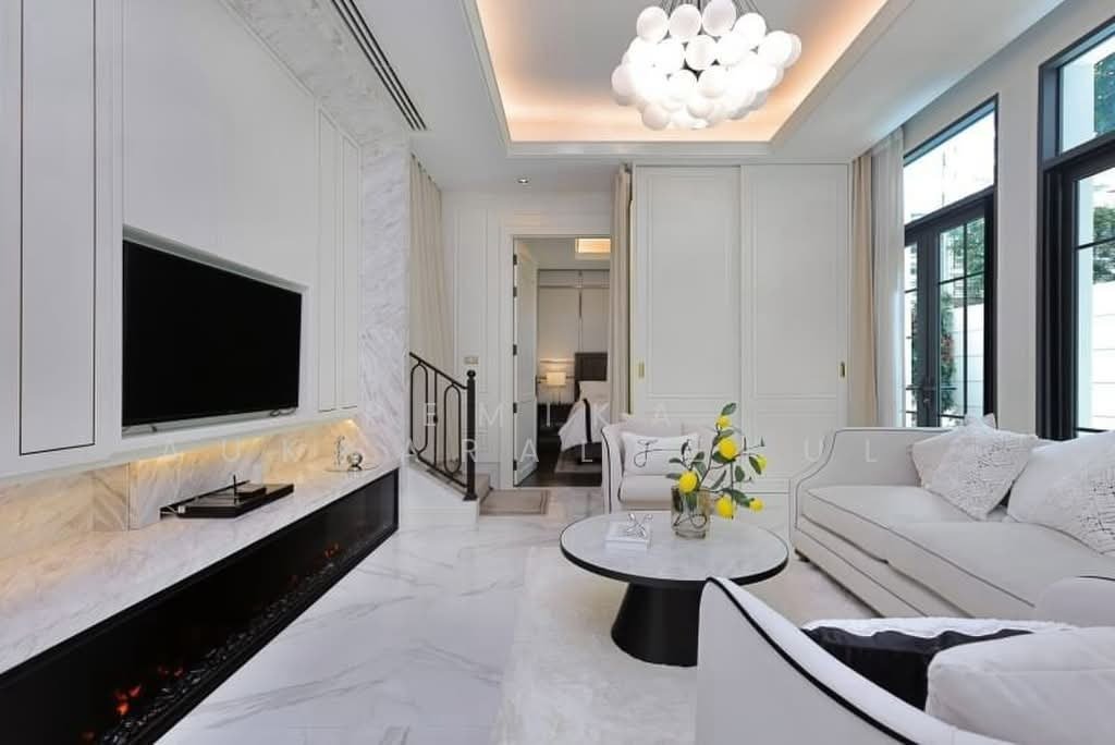 Townhouse in Bangkok, Krung Thep Maha Nakhon, Thailand 2 - 18253242