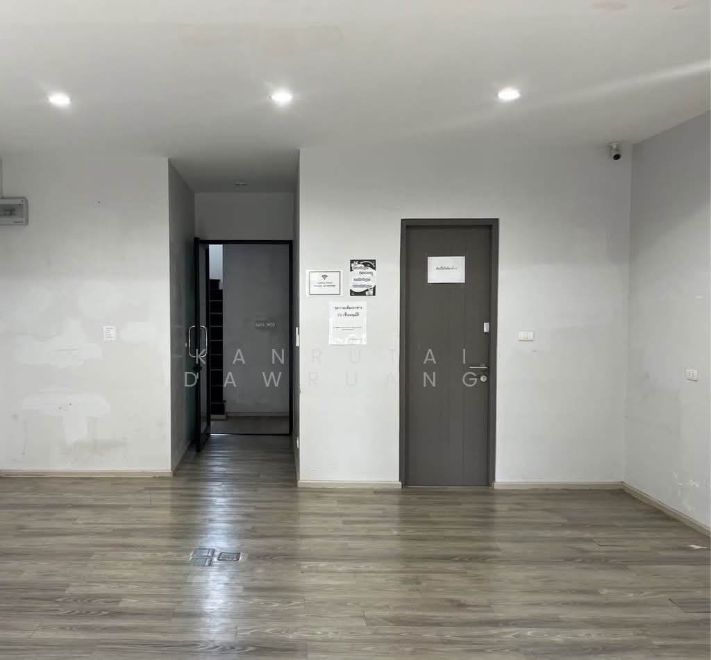 Townhouse in Suan Luang, Bangkok, Thailand 2 - 18255410