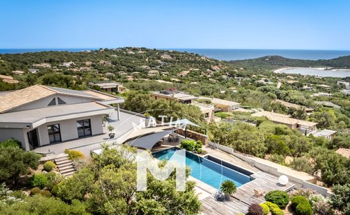 Villa in Zonza, Corsica, France 1