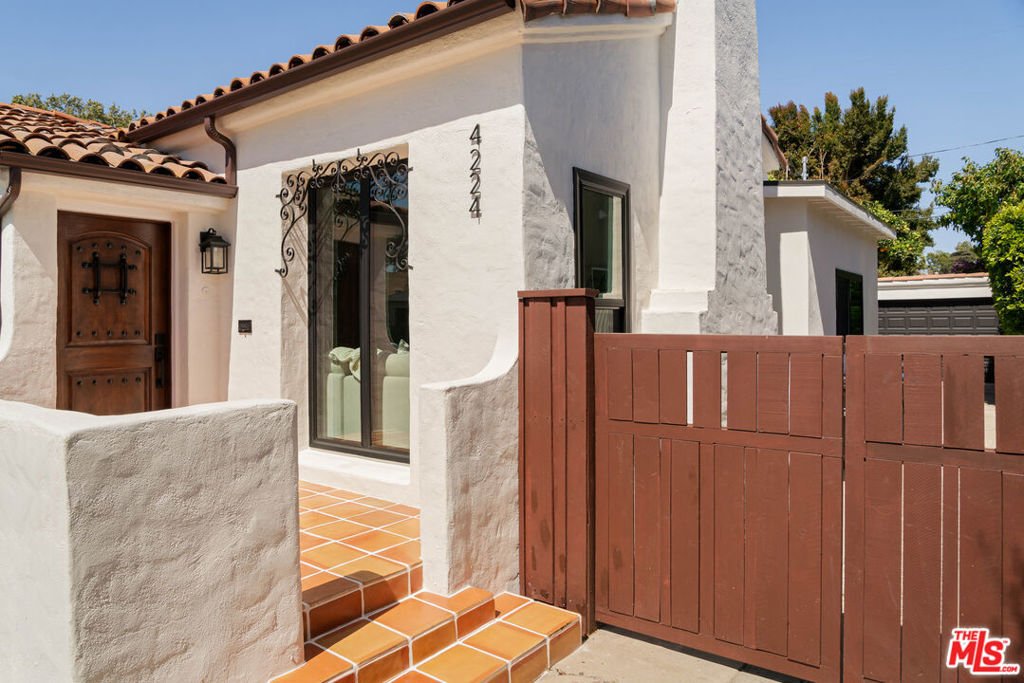 House in Los Angeles, California, United States 3 - 18253800