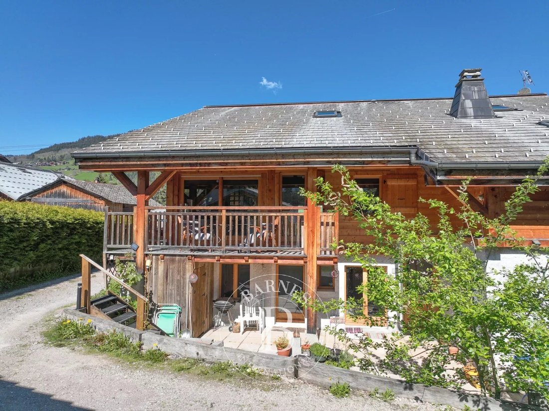 Chalet in Morzine, Auvergne-Rhône-Alpes, France 2 - 18251591