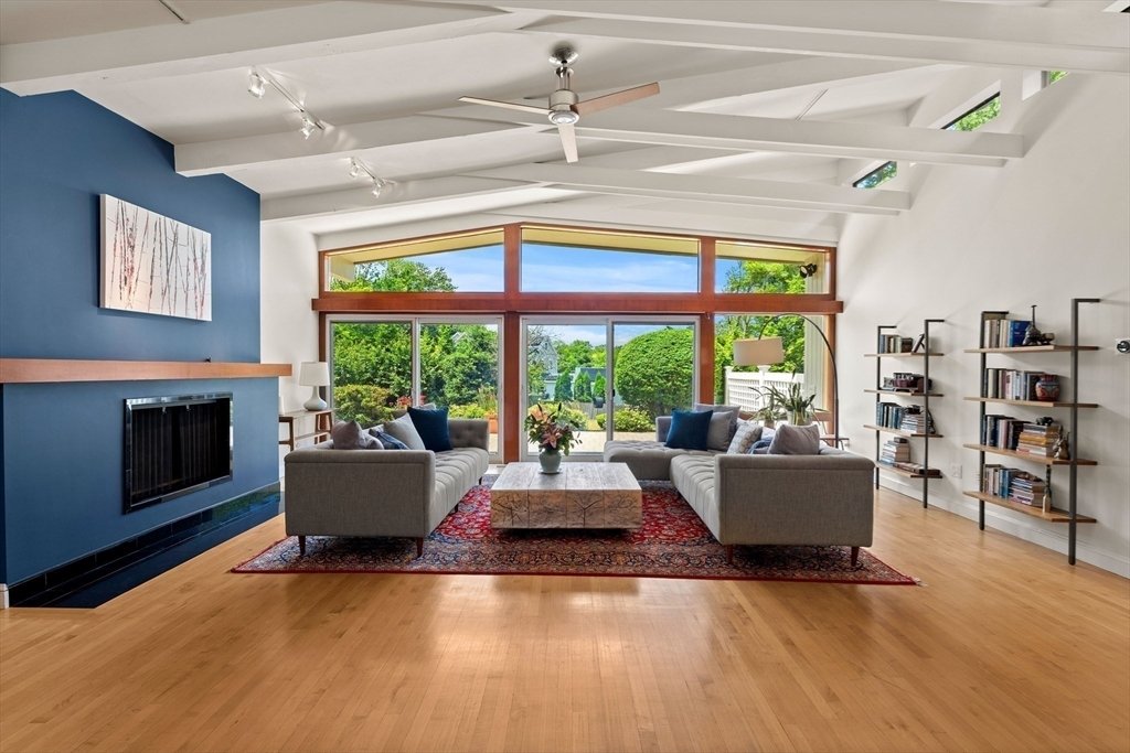 House in Milton, Massachusetts, United States 5 - 18255550