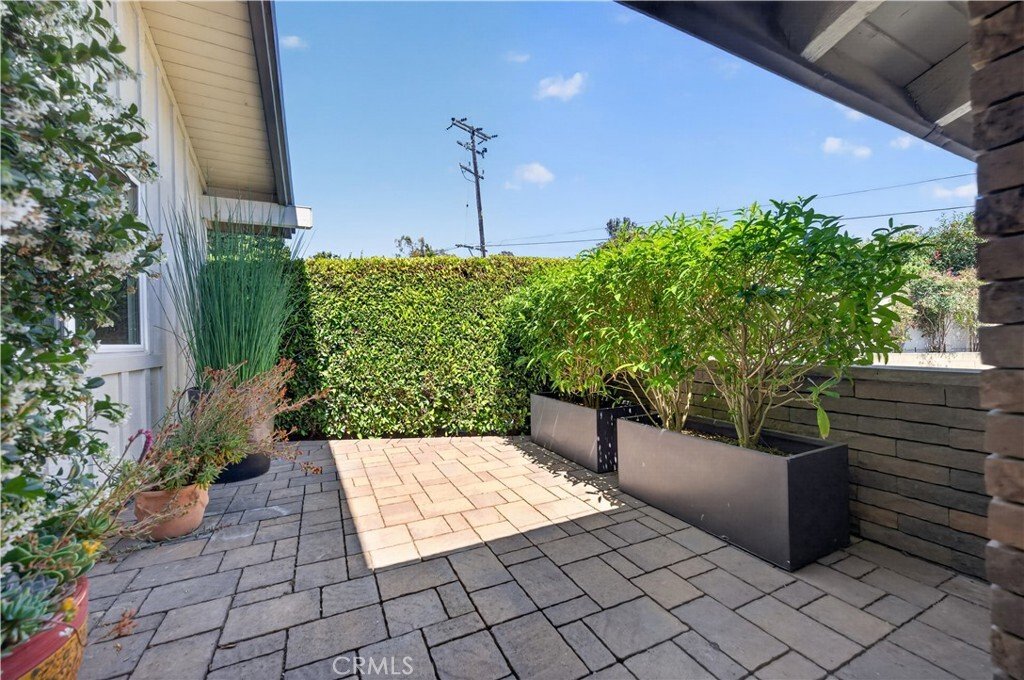 House in Signal Hill, California, United States 5 - 18253339