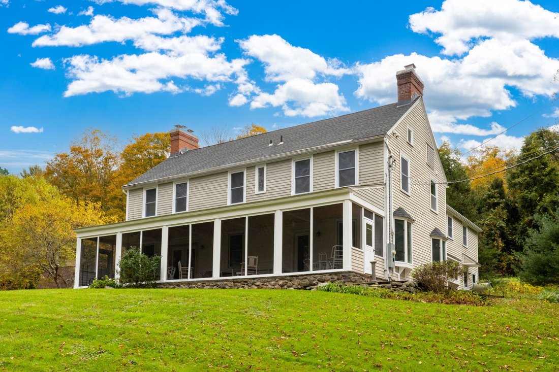 House in New Hartford, Connecticut, United States 4 - 18190197