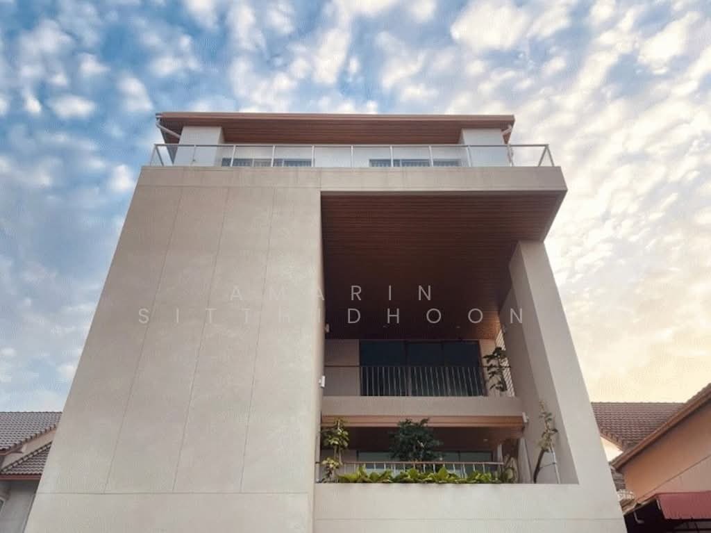 House in Bangkok, Krung Thep Maha Nakhon, Thailand 2 - 18253203