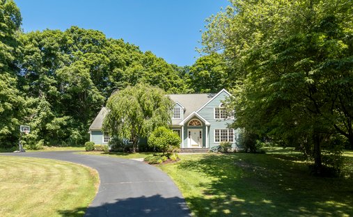 House in Monroe, Connecticut, United States 1