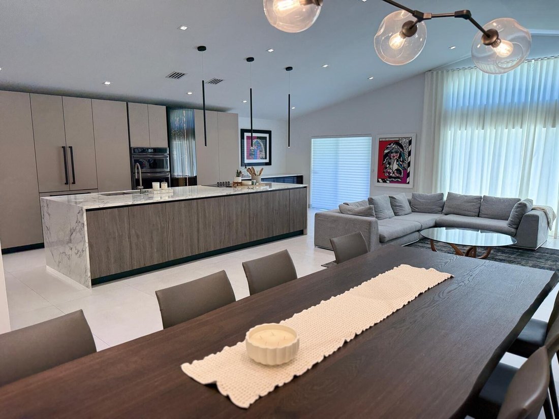 House in Hollywood, Florida, United States 3 - 18254898