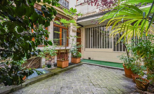 Apartment in République - Saint Ambroise, Paris, Ile-de-France 1