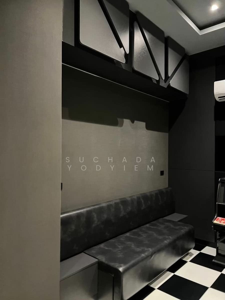 Condo in Lat Phrao, Bangkok, Thailand 1 - 18252539
