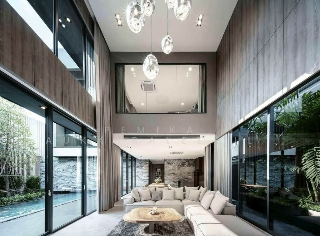 Villa in Lat Phrao, Bangkok, Thailand 1 - 18254367