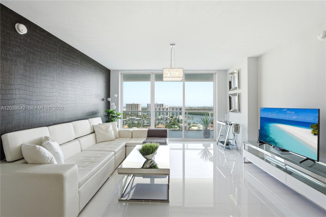 Condo in Sunny Isles Beach, Florida, United States 5 - 18251690