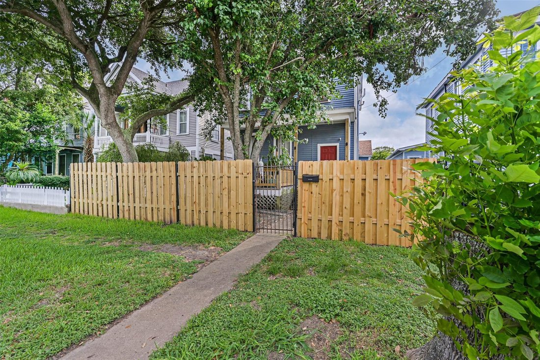 House in Galveston, Texas, United States 2 - 18255318