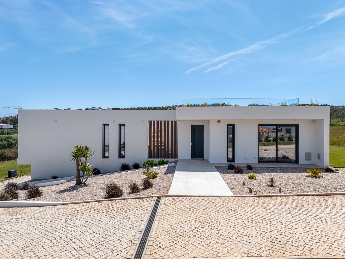 House in Santo Onofre e Serra do Bouro, Leiria District, Portugal 4 - 17694266