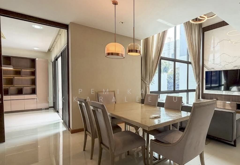 House in Huai Khwang, Krung Thep Maha Nakhon, Thailand 1 - 18256035