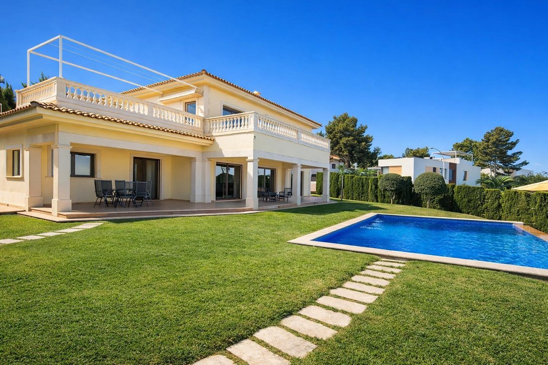 Villa in Rotes Velles, Calvia, Balearic Islands 1 - 18254876