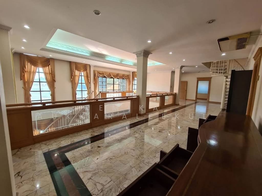 House in Chan Kasem, Bangkok, Thailand 5 - 18254831