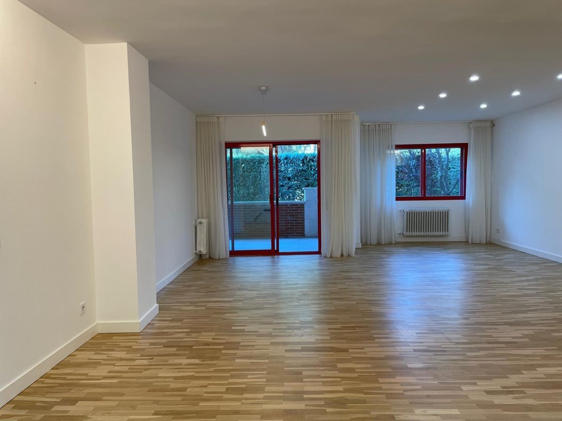 Apartment in Pozuelo de Alarcon, Comunidad de Madrid, Spain 2 - 18255584