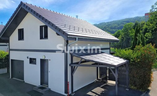 House in Centre, Poisy, France 1