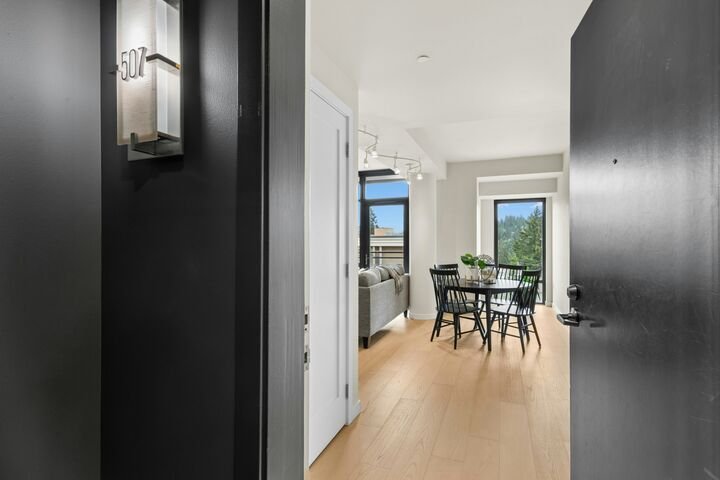 Condo in Bellevue, Washington, United States 4 - 18257158