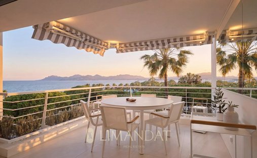 Wohnung in Französische Riviera, Provence-Alpes-Côte d'Azur, Frankreich 1