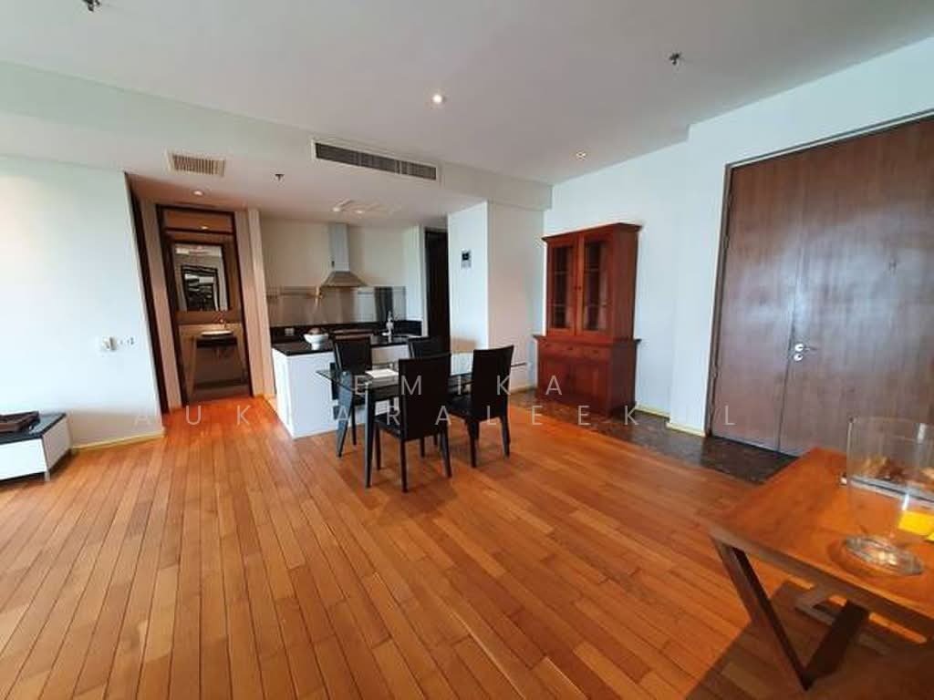 Condo in Khlong Toei, Krung Thep Maha Nakhon, Thailand 1 - 18255497