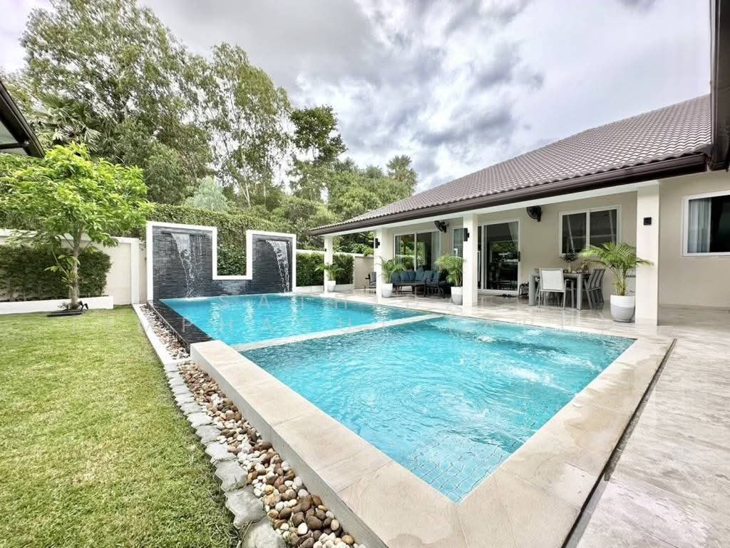 Villa in Huay Yai, Chon Buri, Thailand 1 - 18251972