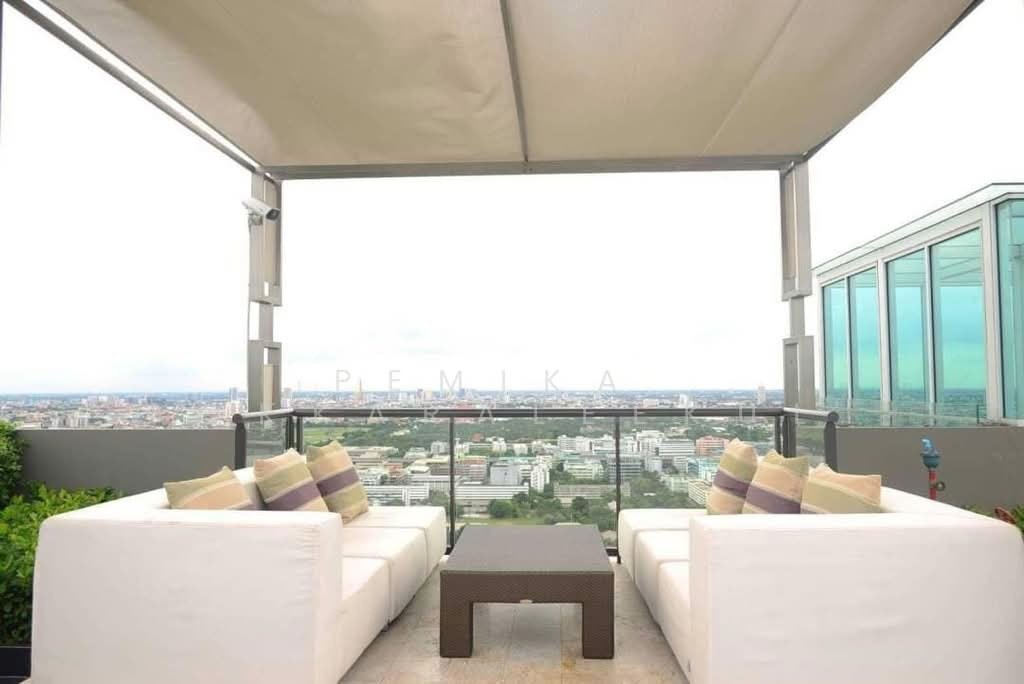 Condo in Thanon Phaya Thai, Bangkok, Thailand 3 - 18253230