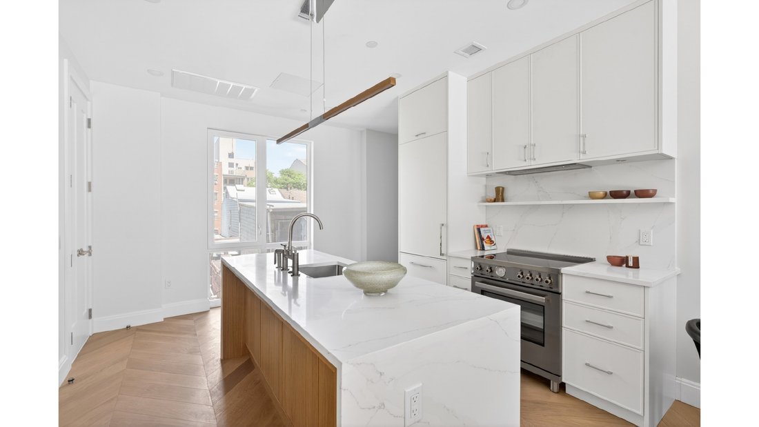 Condo in New York, New York, United States 3 - 17907522