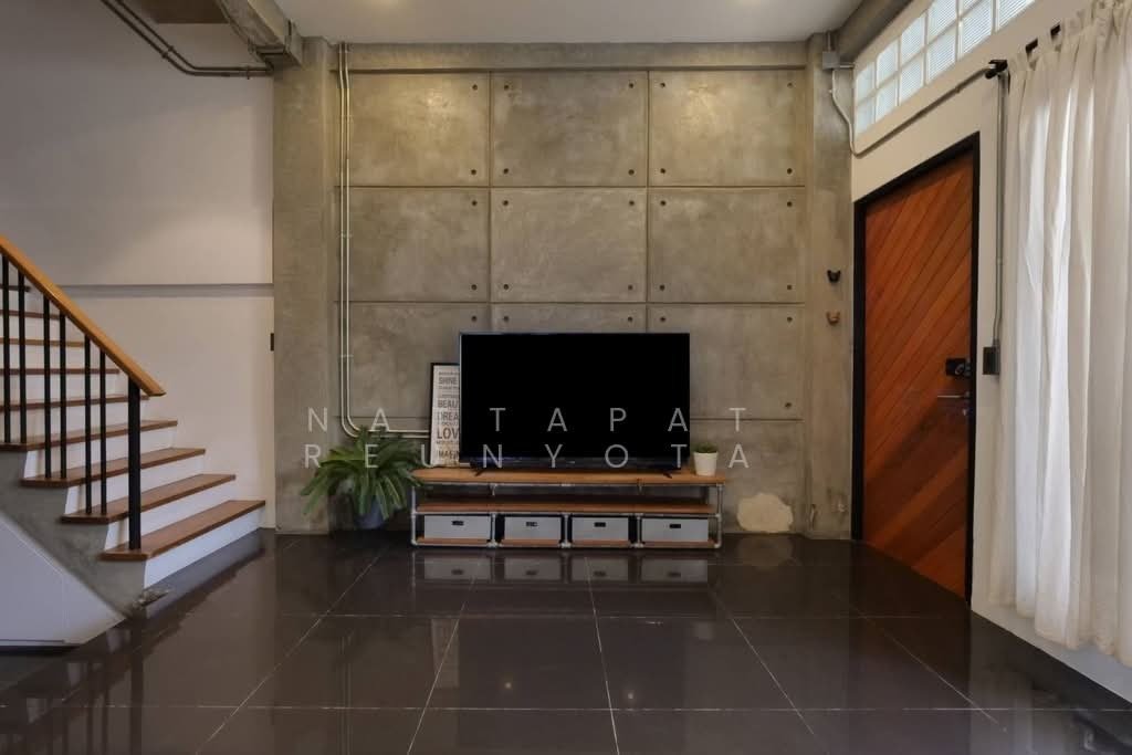 Townhouse in Bangkok, Krung Thep Maha Nakhon, Thailand 4 - 18253597