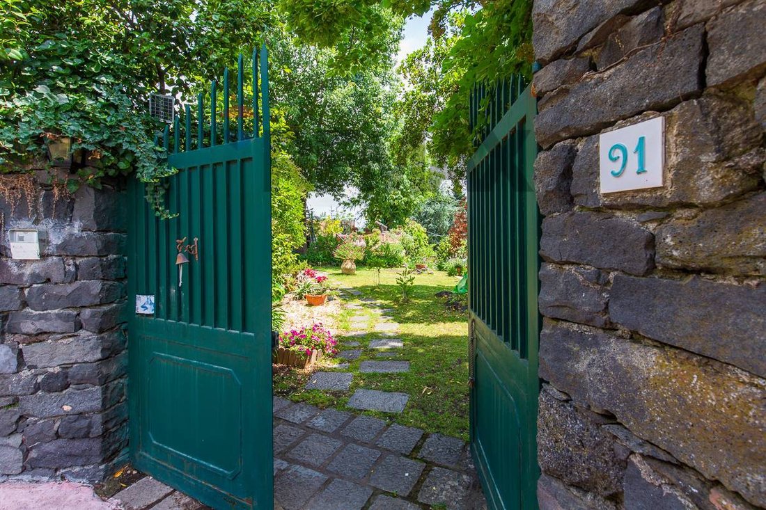Villa in Trecastagni, Sicily, Italy 3 - 18256580