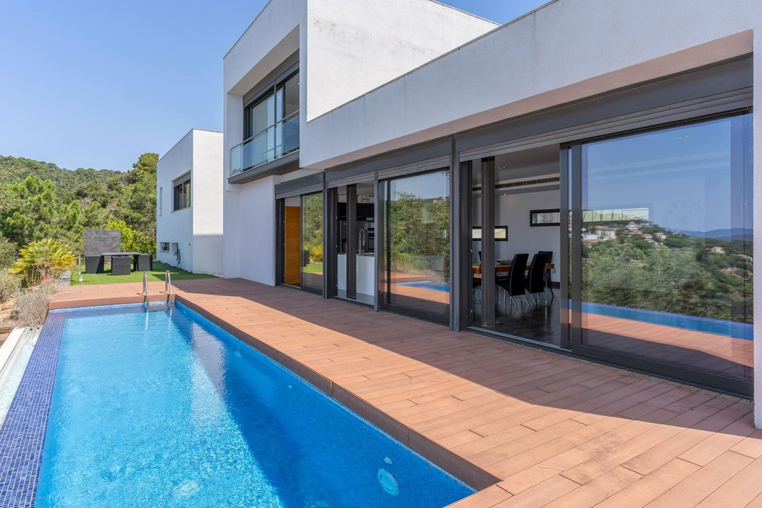 Villa in Lloret de Mar, Catalonia, Spain 3 - 18250477