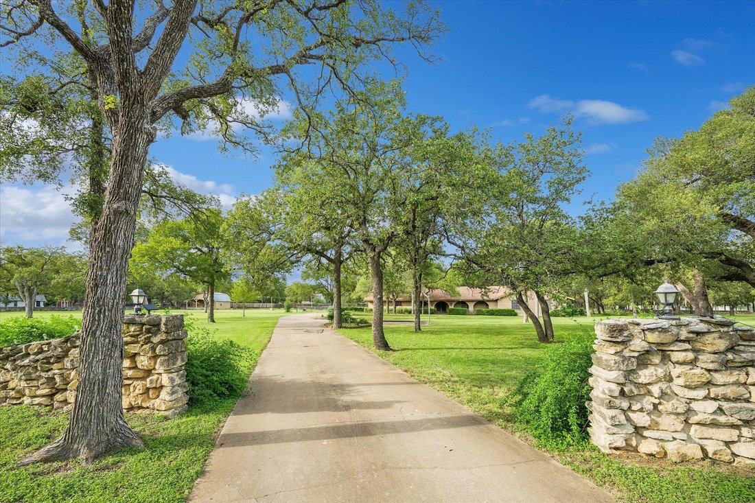 House in Austin, Texas, United States 1 - 18254693