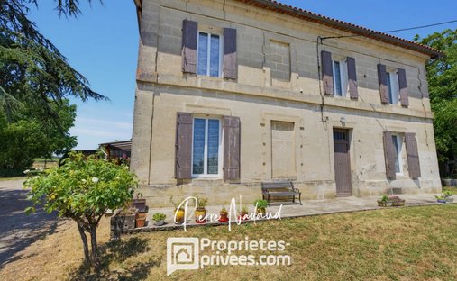Villa in Nerigean, Nouvelle-Aquitaine, France 1