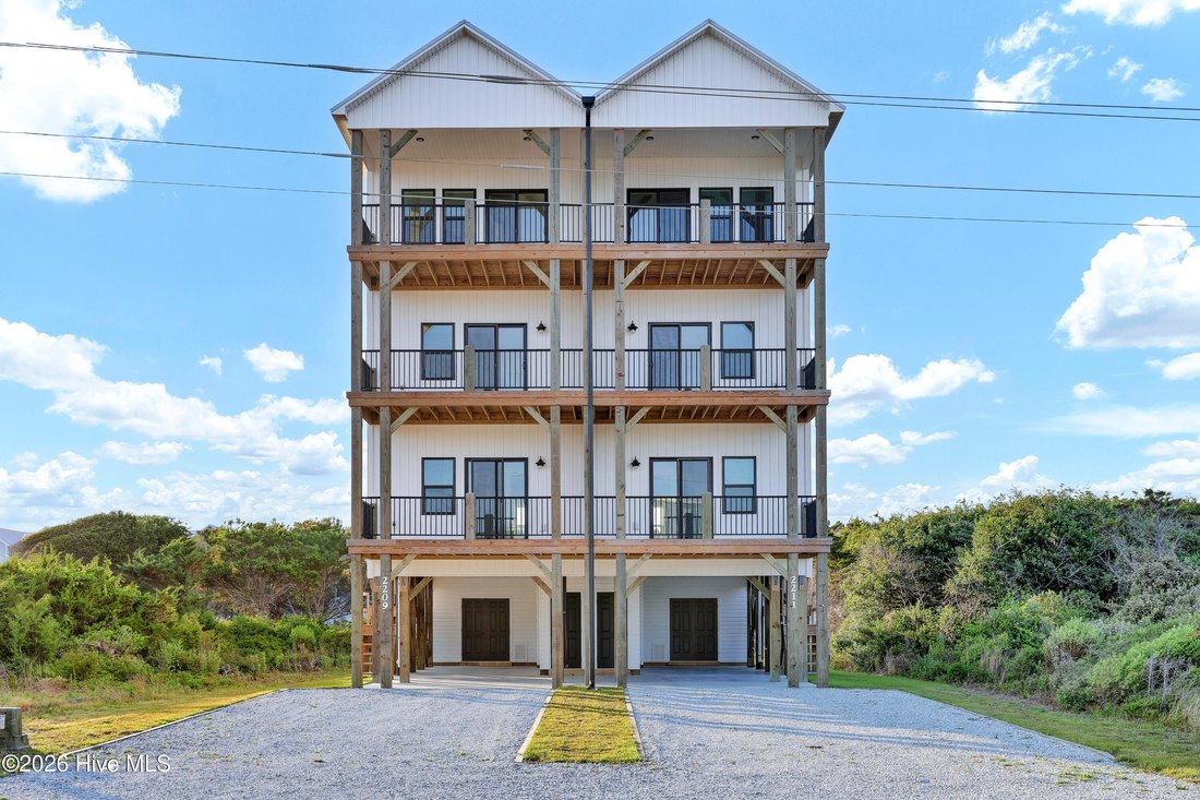 Townhouse in North Topsail Beach, North Carolina, United States 1 - 18254943