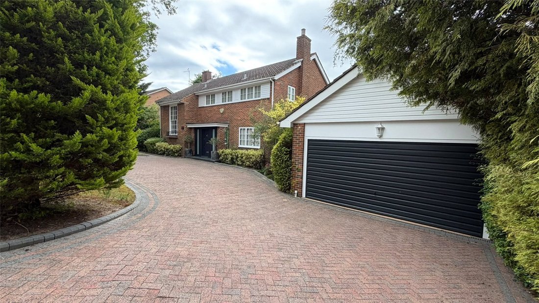 House in Cockfosters, Enfield, England 2 - 18253676