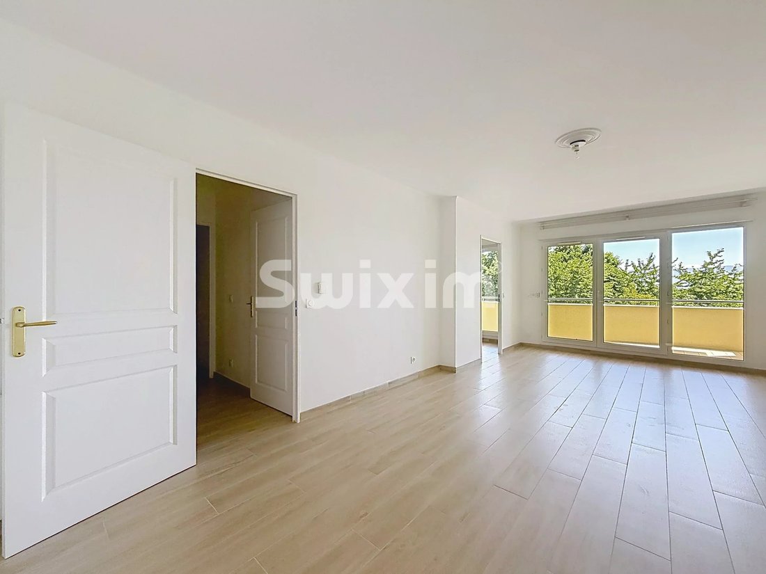 Apartment in Prévessin-Moëns, Auvergne-Rhône-Alpes, France 3 - 18255737