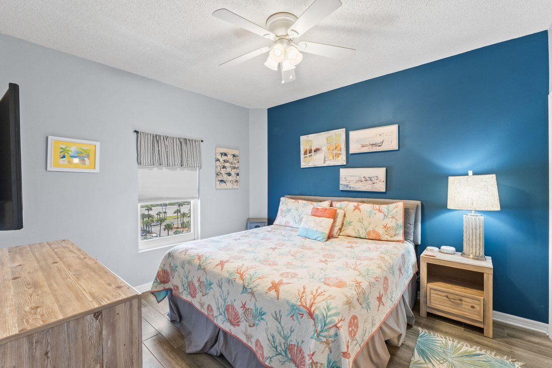 Condo in Pensacola Beach, Florida, United States 5 - 18257601