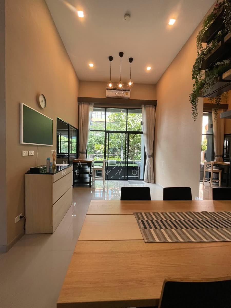 Townhouse in Chong Nonsi, Krung Thep Maha Nakhon, Thailand 5 - 18253189