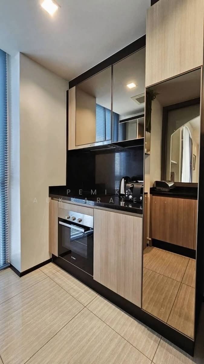Condo in Thanon Phaya Thai, Bangkok, Thailand 4 - 18253237