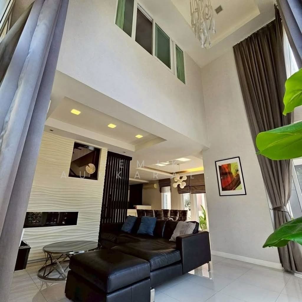 House in Bangkok, Krung Thep Maha Nakhon, Thailand 4 - 18256026