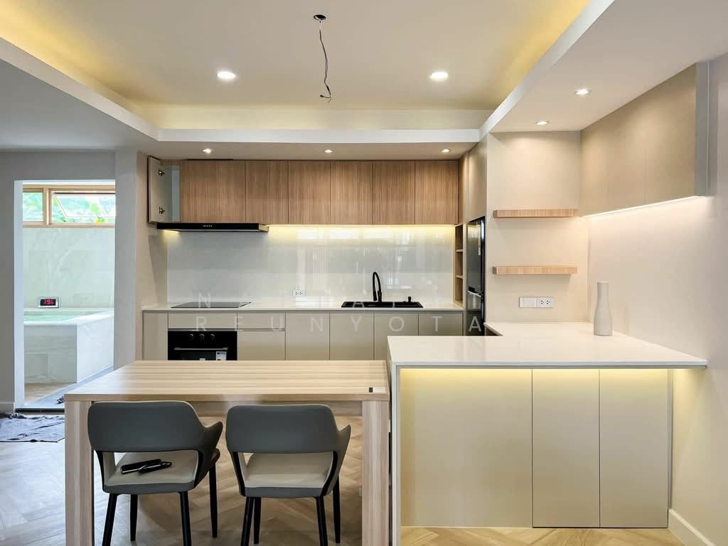 Townhouse in Bangkok, Krung Thep Maha Nakhon, Thailand 3 - 18255731