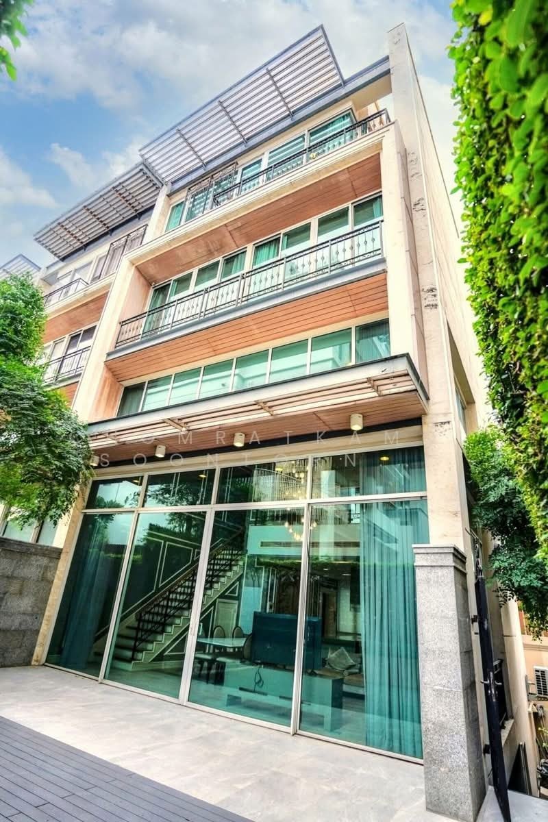 Townhouse in Bangkok, Krung Thep Maha Nakhon, Thailand 2 - 18252414