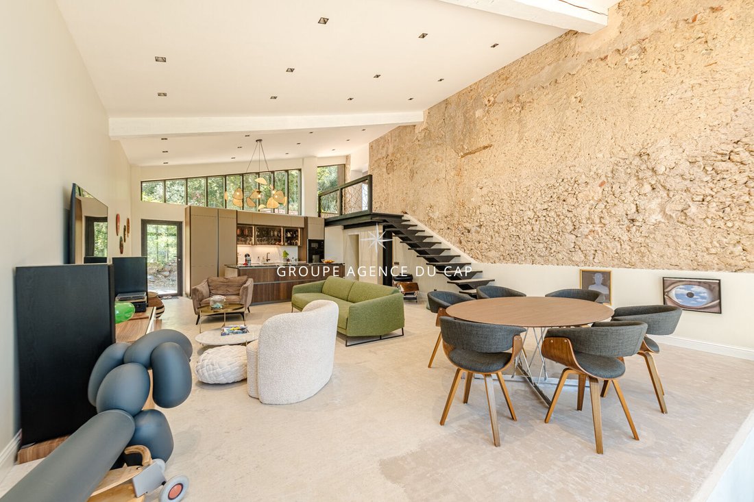 Villa in Bagnols-en-Forêt, Provence-Alpes-Côte d'Azur, France 5 - 18252379