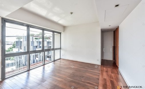 Condo in Bang Phong Phang, Krung Thep Maha Nakhon, Thailand 1